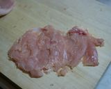 塩麹入り☆鶏胸肉青じそチーズ巻きフライ作り方3写真