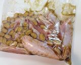 レンジで簡単！チキンと大豆の海鮮漬け作り方2写真