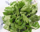 セロリの葉っぱサラダ作り方1写真