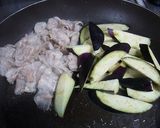 豚バラと野菜の味噌炒め作り方3写真