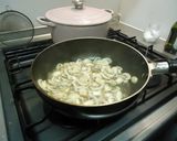 鶏肉のスカロピーネ　マッシュルームソース作り方8写真