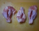 圧力鍋で手羽元のにんにく醤油煮作り方1写真