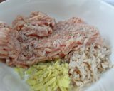 簡単♪蓮根と鶏ミンチの団子♪(お弁当編)作り方3写真