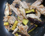 鶏せせりとサツマイモのガーリック炒め作り方6写真