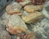 鶏もも肉とトマトの煮込み！作り方2写真