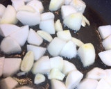 里芋と鶏肉のねぎしょうが炒め作り方1写真