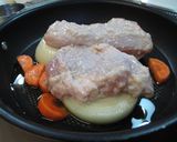 塩麹鶏のフライパン蒸し焼作り方3写真