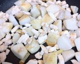 里芋と鶏肉のねぎしょうが炒め作り方3写真