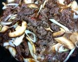 我が家の甘すぎない♪牛肉卵とじ丼作り方3写真