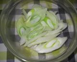 餃子の皮でとろとろチーズのネギ明太子ピザ作り方3写真