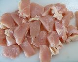 簡単手間なし☆大葉香る鶏むね肉の塩麹炒め作り方1写真