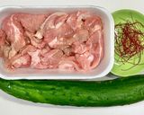 豚こま肉とキュウリの甘酢炒め作り方1写真