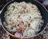 ベーコンと青唐辛子の炒めうどん塩昆布・魚醤風味作り方11写真
