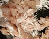 簡単！柔らか鶏胸肉とれんこんのコク旨甘酢炒め作り方2写真