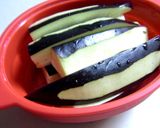 シリコンスチーマーで蒸し茄子のネギソース作り方1写真