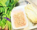 ＊ほうれん草と鶏ひき肉のピリ辛炒め作り方1写真