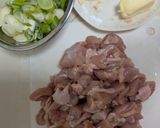 じゃがいもと鶏もも肉のバター醤油作り方1写真