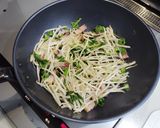 もやしと大根の葉の炒め物作り方3写真
