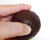 色で選ぶな！美味しいアボカドの選び方だ！作り方3写真