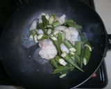 簡単エビオクラ炒め作り方1写真