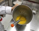 しっとりふわふわ 理系的ロールケーキ生地作り方5写真