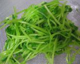 Ｂ−カロテン豊富♪豆苗とハムの中華サラダ作り方3写真
