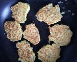 離乳食＊野菜たっぷりうどんのお好み焼き風作り方8写真
