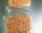 水菜と油揚げのラーメンINサラダ作り方2写真
