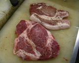 ■ポークソテー・パセリバターソース■作り方1写真