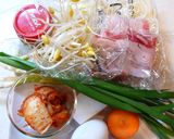 旨辛！「豚カルビうどん！」作り方1写真