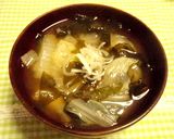 白菜とわかめの味噌汁作り方7写真