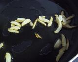 塩麹入り♥きのこのペペロンチーノ作り方1写真