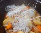 母好み♡ストウブ鍋甘辛無水肉じゃが作り方7写真