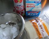 簡単♡いちごのムース♡作り方1写真