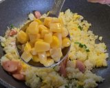 粗挽きソーセージ入りカレーチャーハン作り方7写真