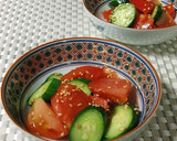 簡単！トマトときゅうりの和え物☆ごま風味作り方3写真