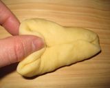 手ごねでふわふわバターロール♪作り方14写真