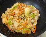 【簡単夕食】合挽肉と野菜の味噌マヨネーズ炒め作り方5写真