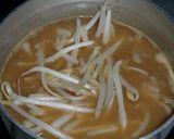 じゃがいもともやしの味噌汁☆白コショウ＋作り方4写真