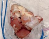 レンジで時短！鶏肉のハーブトマト煮込み作り方1写真