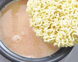 大豆ミートで即席の鍋焼き坦々麺♪作り方4写真