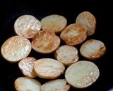 やみつき！コンソメ味のじゃがバター。作り方1写真