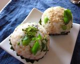 鮭フレ×梅×枝豆のわさび風味のおにぎり作り方7写真