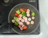 魚肉ソーセージと彩り野菜のふわたまソテー作り方3写真