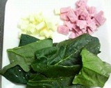 ほうれん草とハムの和え物作り方1写真