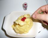 型不要! ローズ型クッキー成型作り方1写真