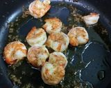 海老と貝柱のトマトソースパスタ☆作り方5写真