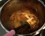 残ったビーフシチューで濃厚スパゲティ作り方3写真