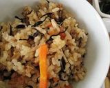 香り濃厚～定番！炊き込みご飯にはコンソメ作り方3写真