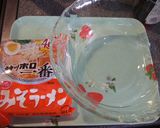 電子レンジで《インスタントラーメン》作り方1写真